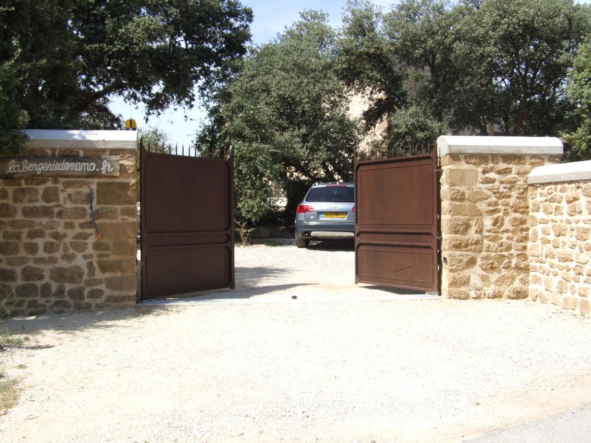 La Bergerie De Nano Bed & Breakfast โบมส์-เดอ-เวอนีซ ภายนอก รูปภาพ