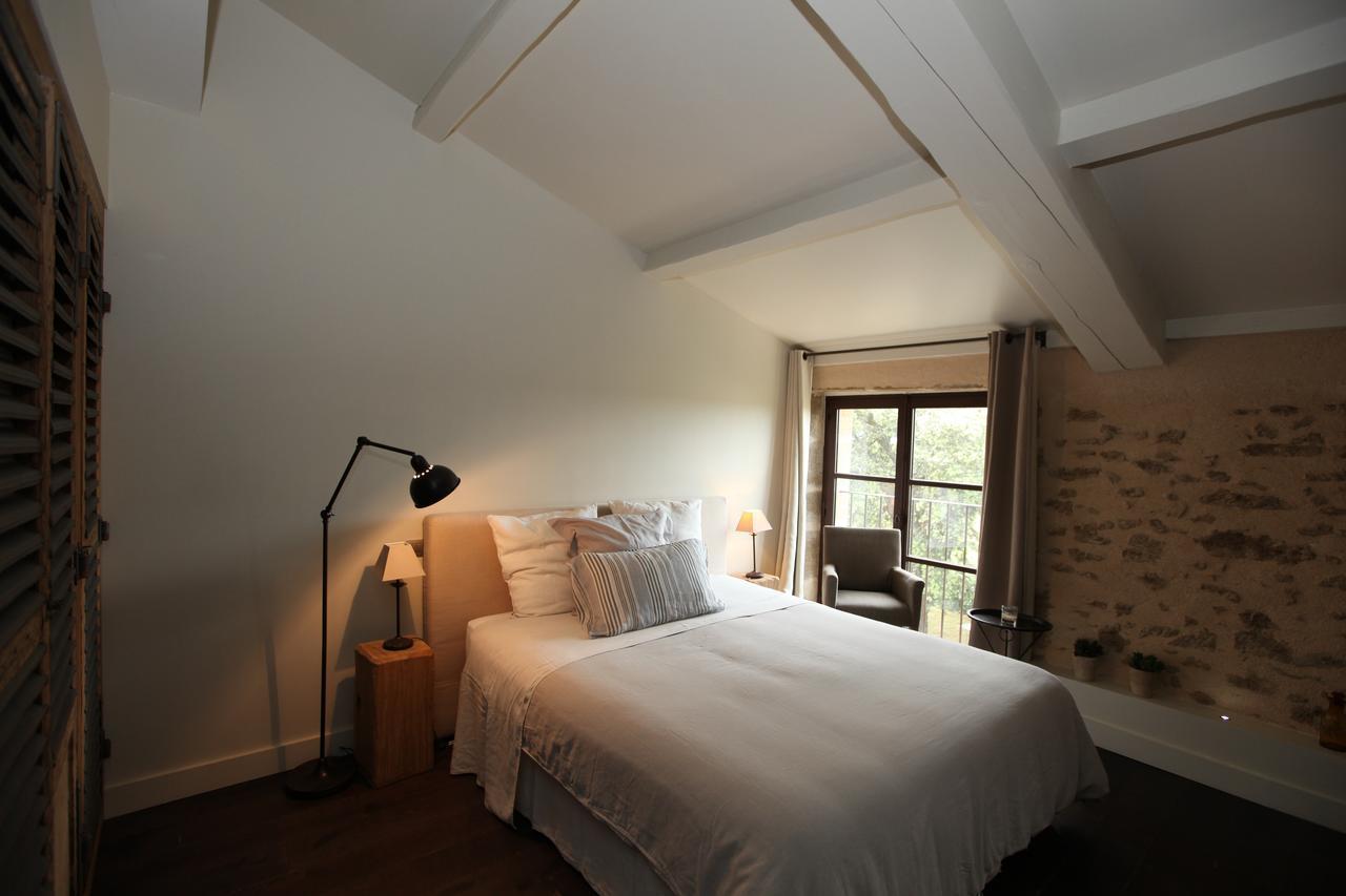 La Bergerie De Nano Bed & Breakfast โบมส์-เดอ-เวอนีซ ภายนอก รูปภาพ
