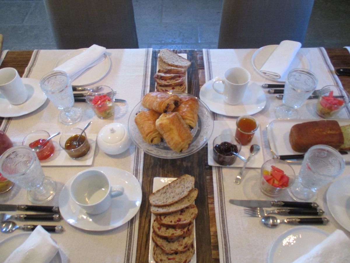 La Bergerie De Nano Bed & Breakfast โบมส์-เดอ-เวอนีซ ภายนอก รูปภาพ